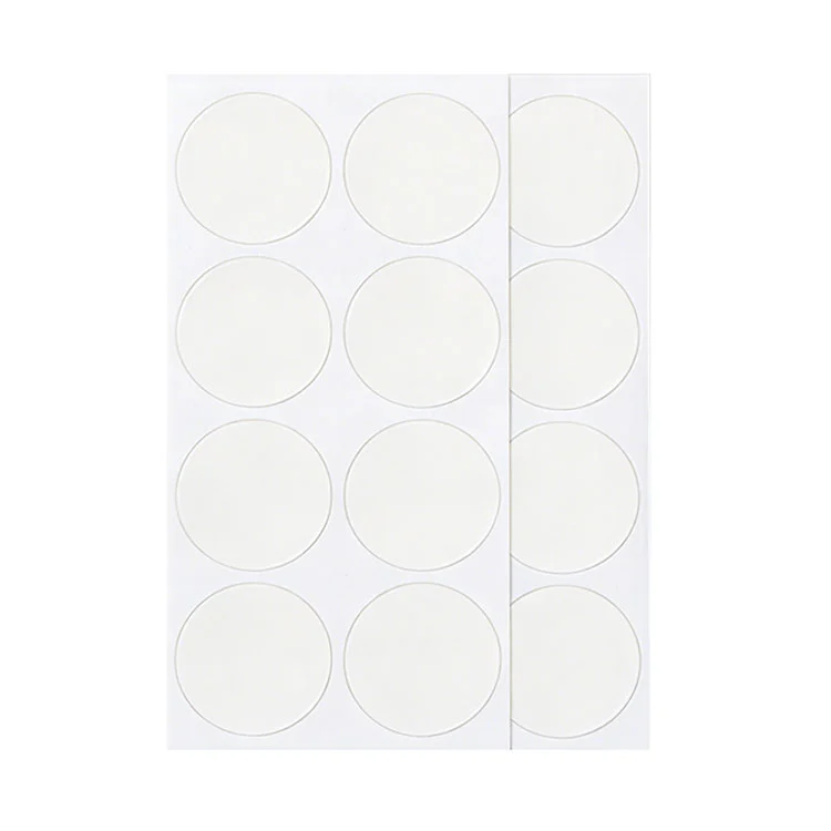 उपचार के लिए प्यारा हार्ट पिंपल पैच